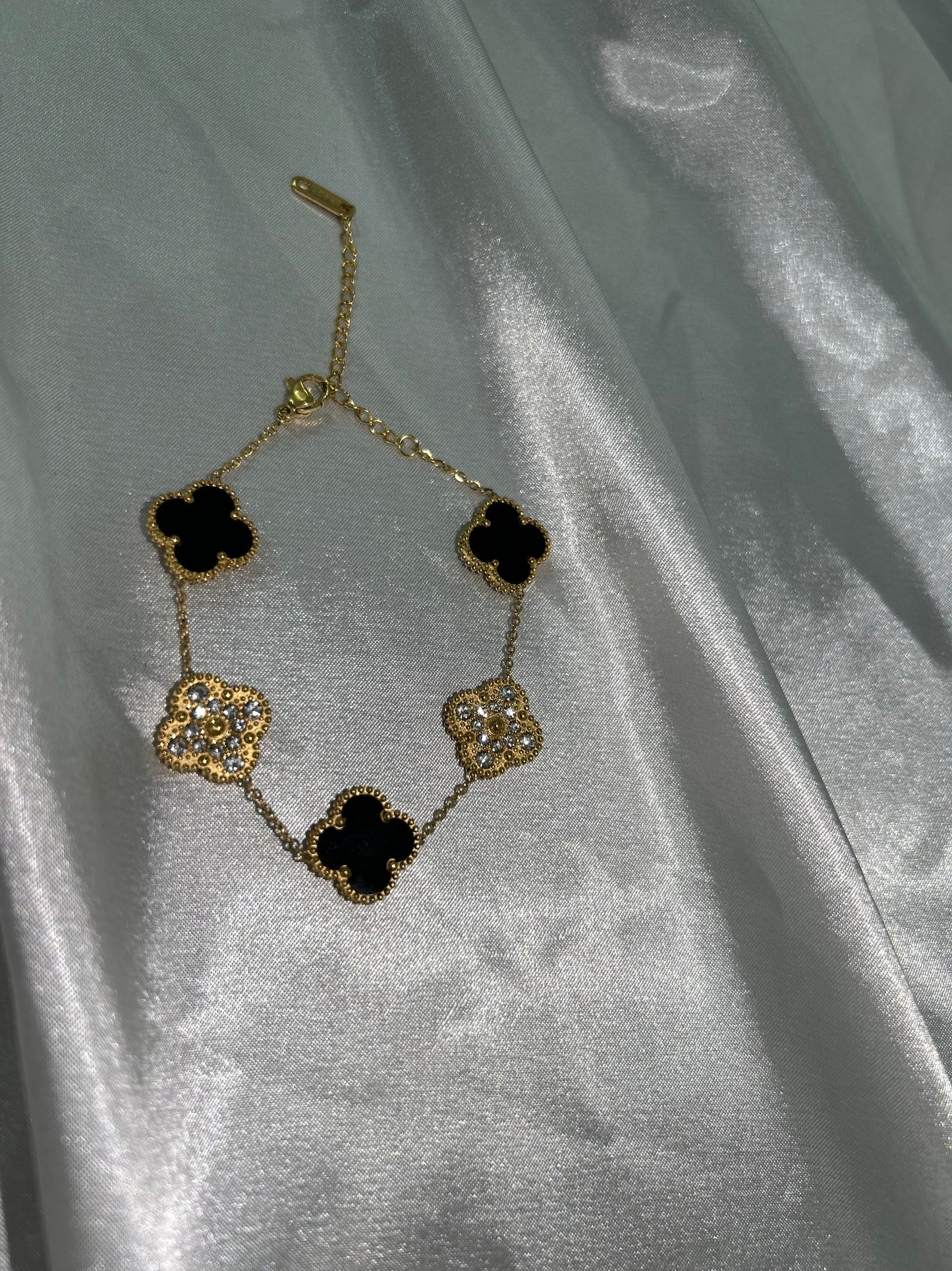 Clover bracelet Black/Gold